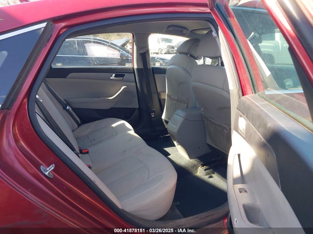 5NPE24AF8FH149875 Hyundai SONATA SE