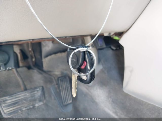 2000 GMC YUKON 1GKEK13T8YJ192256 Photo 10