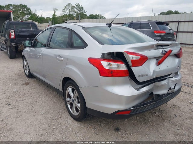 1FADP3F20EL244086 Ford FOCUS SE