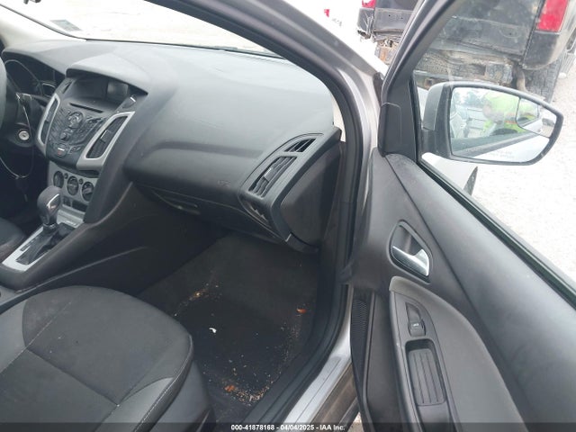 1FADP3F20EL244086 Ford FOCUS SE