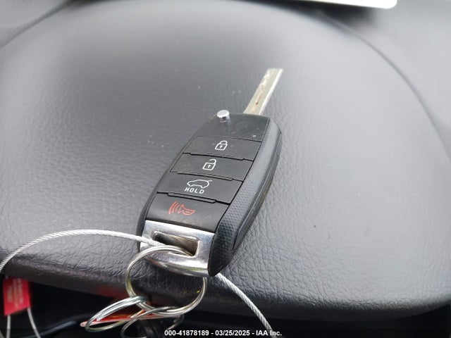 5XYKT4A65EG512493 KIA SORENTO LX