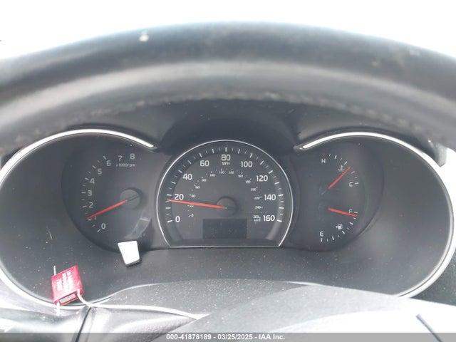 5XYKT4A65EG512493 KIA SORENTO LX