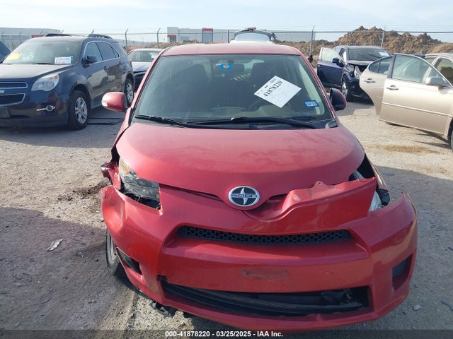 Scion XD 2014 JTKKUPB48E1040102 Image 12