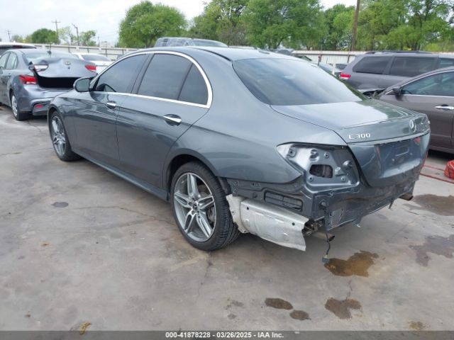 WDDZF4KB4KA489825 Mercedes-Benz E 300 4matic