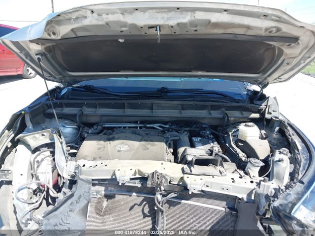 5TDGZRAHXNS128053 Toyota Highlander Xle