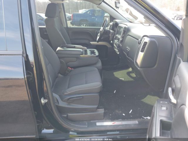2GCVKREC3J1109761 Chevrolet Silverado 1500 2lt
