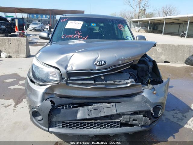 KNDJN2A22J7570415 KIA Soul