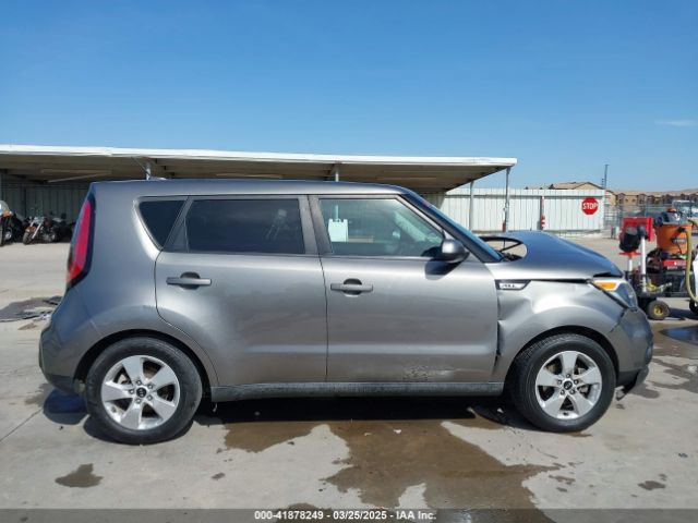KNDJN2A22J7570415 KIA Soul