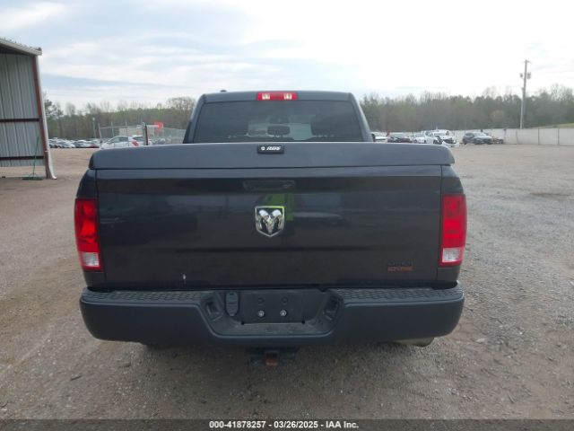 1C6RR6FT0KS528234 RAM 1500 Classic Tradesman  4x2 6'4 Box