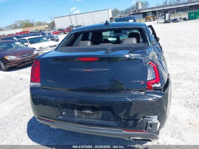 2C3CCABG8MH585792 Chrysler 300 300s