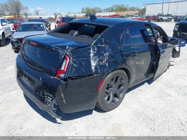 2021 CHRYSLER 300 2C3CCABG8MH585792 Photo 3