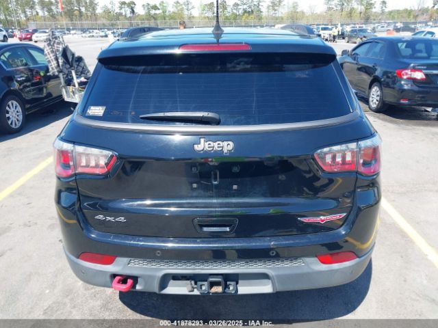 3C4NJDDB0HT656784 Jeep New Compass Trailhawk 4x4