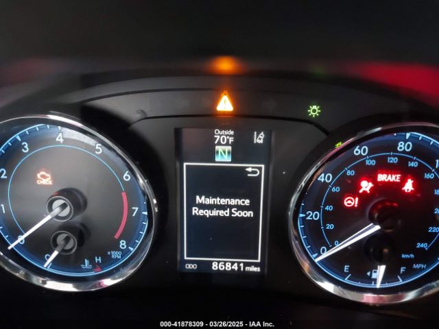 5YFBURHE1HP653214 Toyota COROLLA SE