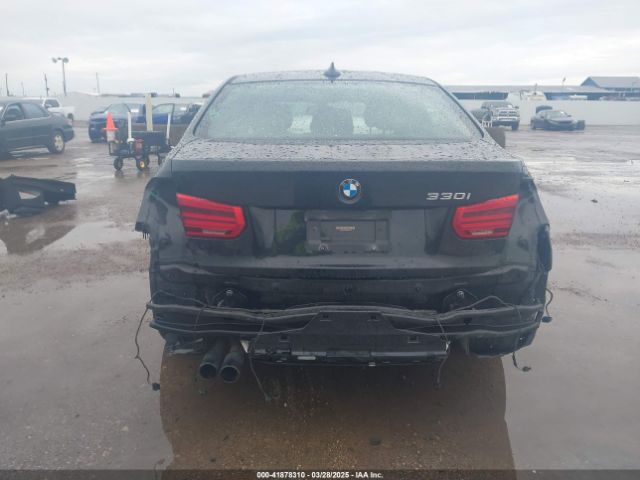 WBA8B9C58HK675679 BMW 330I