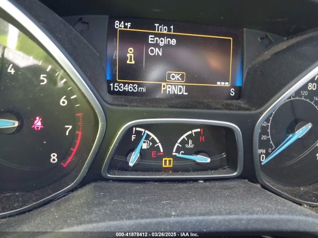 1FADP3K20FL328559 Ford FOCUS SE