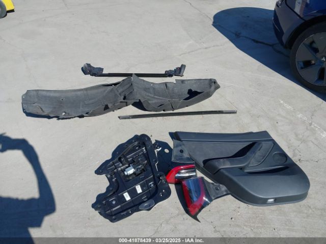 5YJ3E1EA8PF613985 Tesla Model 3 Rear-wheel Drive