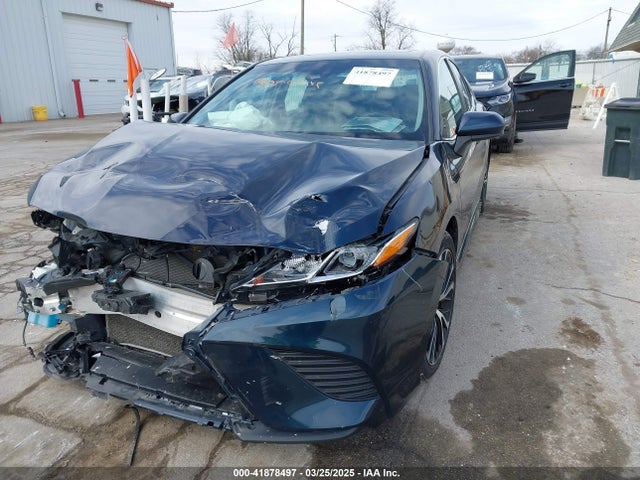 4T1B11HK1JU667277 Toyota CAMRY SE