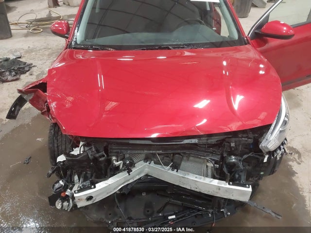 KNDCB3LC0N5549786 KIA Niro Lxs