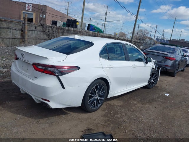 4T1G11AK5MU589252 Toyota CAMRY SE