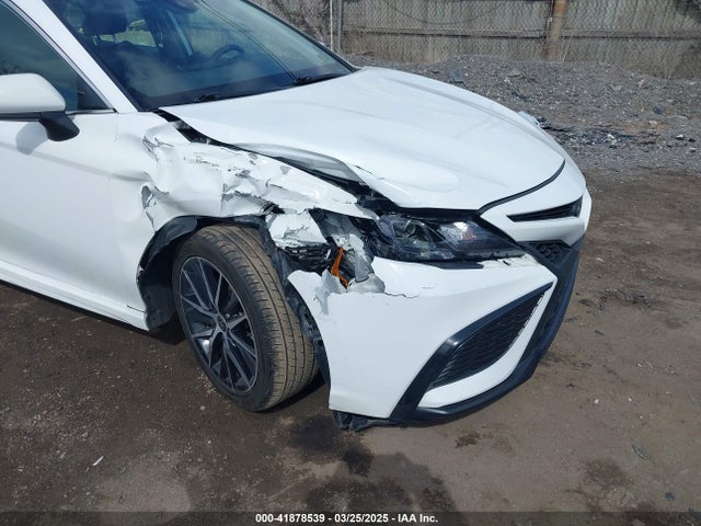 4T1G11AK5MU589252 Toyota CAMRY SE