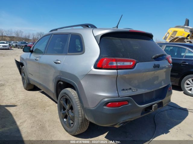 1C4PJMCS3FW775978 Jeep Cherokee Latitude Altitude