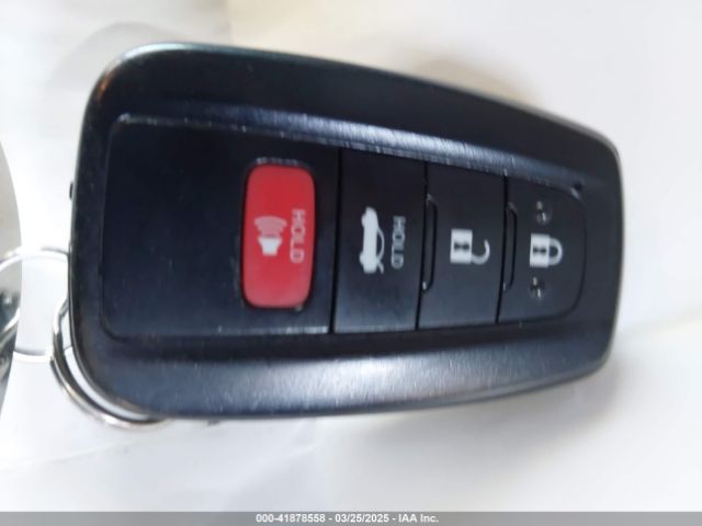 JTDEAMDE2MJ010982 Toyota Corolla Hybrid Le
