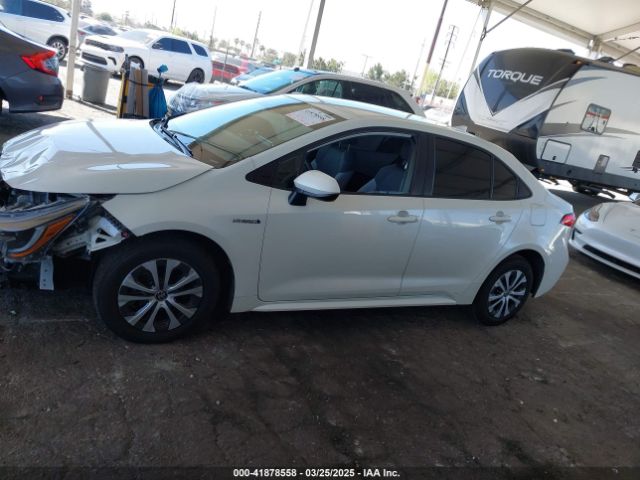 JTDEAMDE2MJ010982 Toyota Corolla Hybrid Le