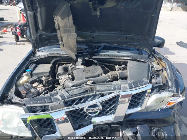 1N6DD0ER8JN707961 Nissan Frontier Sv