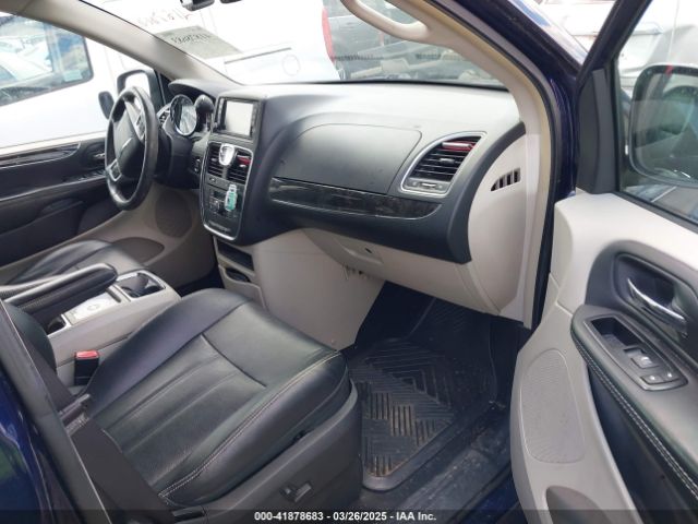 2C4RC1CG6FR673919 Chrysler Town and Country
