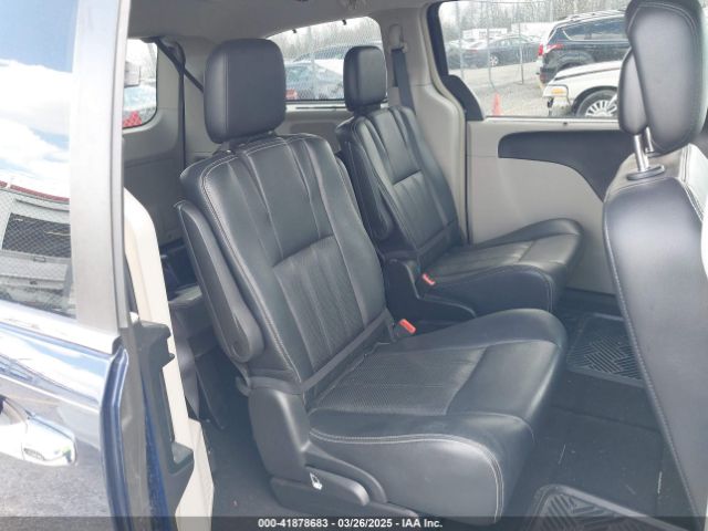 2C4RC1CG6FR673919 Chrysler Town and Country