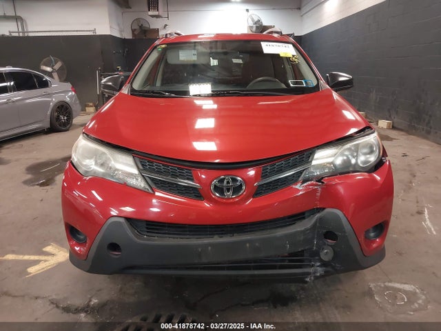 JTMBFREV2ED082264 Toyota RAV4 LE