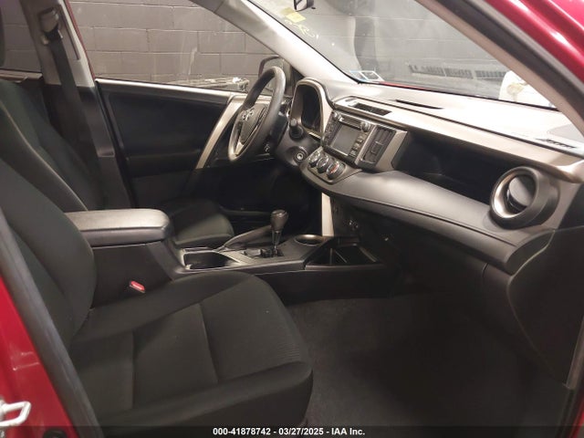 JTMBFREV2ED082264 Toyota RAV4 LE