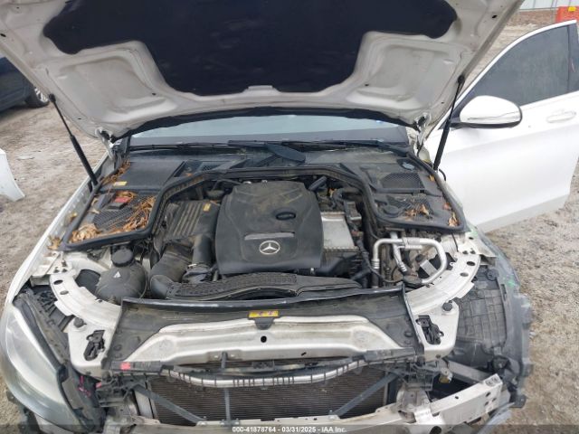 55SWF4JB0FU085110 Mercedes-Benz C 300 Luxury/sport