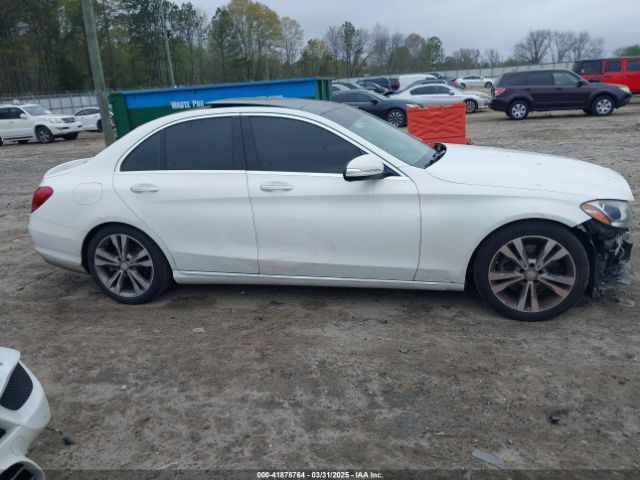 55SWF4JB0FU085110 Mercedes-Benz C 300 Luxury/sport