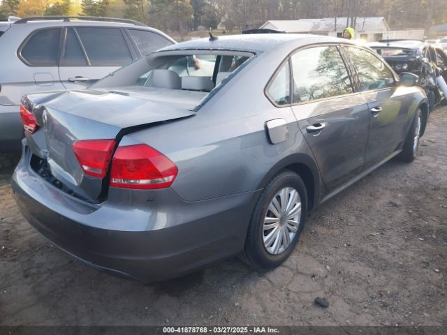 1VWAP7A30EC038302 Volkswagen Passat 2.5l S