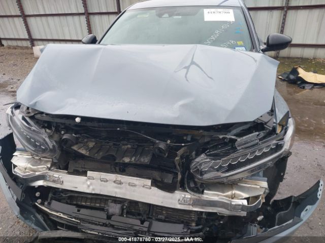 1HGCV3F23NA015748 Honda Accord Hybrid Sport