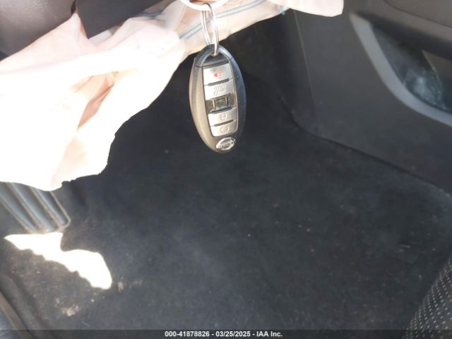 5N1AZ2MH8HN143925 Nissan MURANO SL