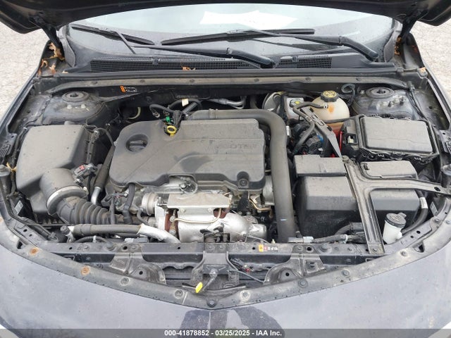 1G1ZD5ST7NF130077 Chevrolet Malibu Fwd Lt