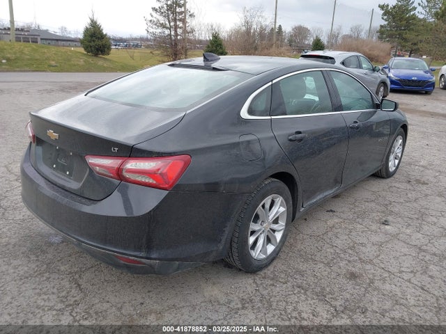 1G1ZD5ST7NF130077 Chevrolet Malibu Fwd Lt