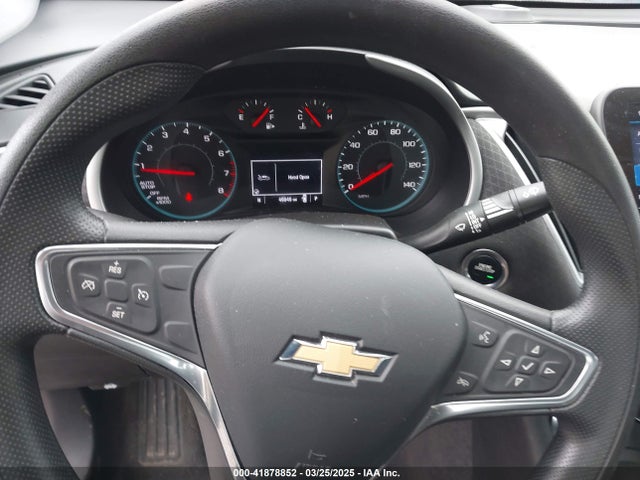 1G1ZD5ST7NF130077 Chevrolet Malibu Fwd Lt