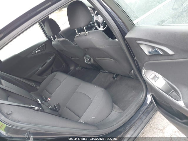 1G1ZD5ST7NF130077 Chevrolet Malibu Fwd Lt