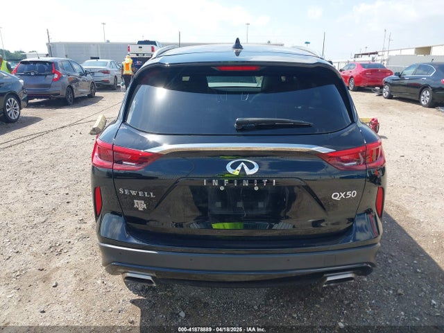 3PCAJ5BA6MF112782 Infiniti QX50