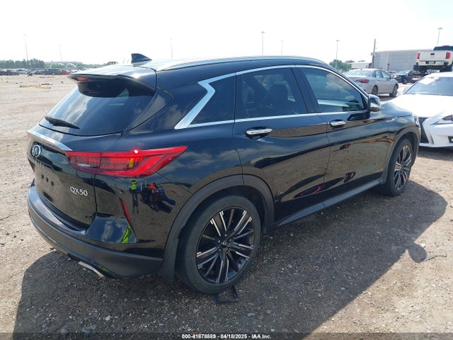 3PCAJ5BA6MF112782 Infiniti QX50