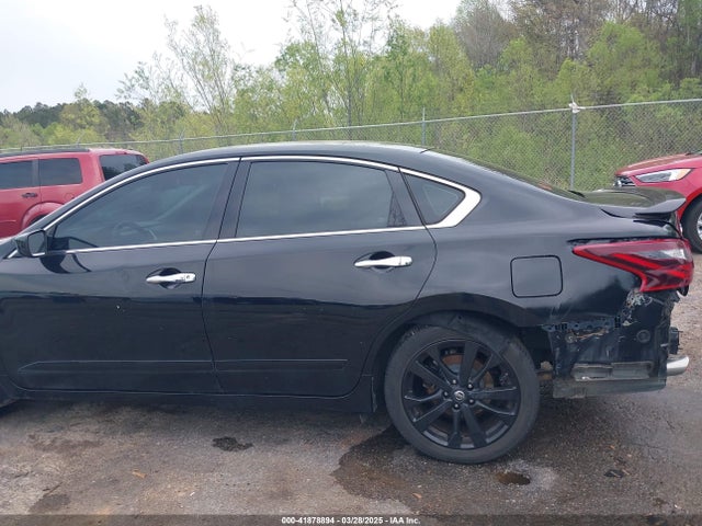 1N4AL3AP9HN334685 Nissan Altima 2.5 Sr