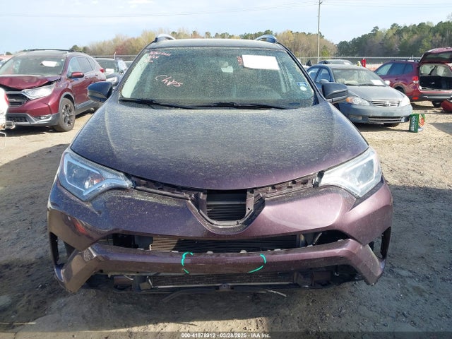 2T3ZFREV1GW307536 Toyota RAV4 LE