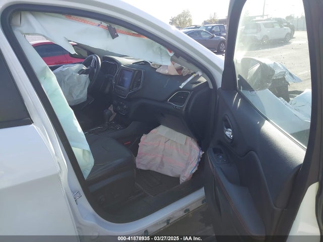 1C4PJMBX7KD410612 Jeep Cherokee Trailhawk Elite 4x4