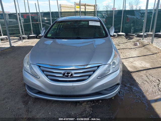 5NPEB4AC9EH939982 Hyundai SONATA GLS