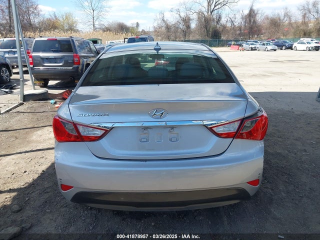 5NPEB4AC9EH939982 Hyundai SONATA GLS