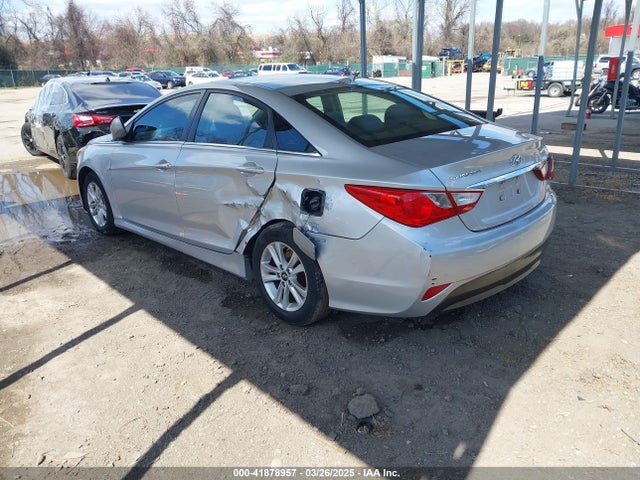 5NPEB4AC9EH939982 Hyundai SONATA GLS