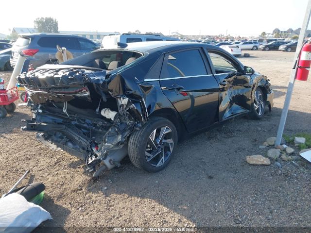 KMHLS4DG3RU670889 Hyundai ELANTRA SEL